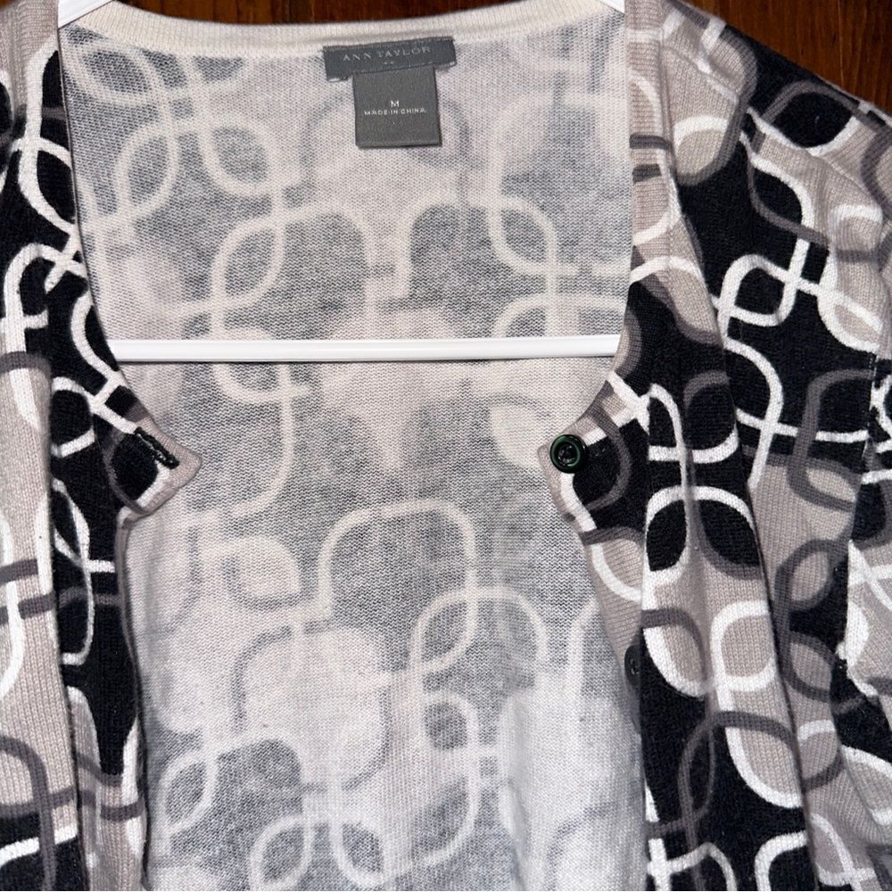 Ann Taylor Factory 3/4 Sleeve Cardigan Medium - Picture 2 of 4